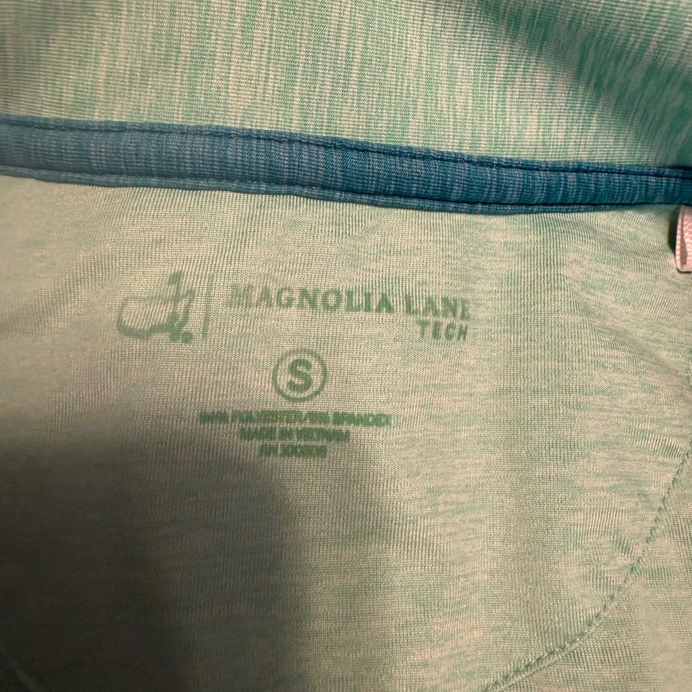 Magnolia Lane Women's Green Button Down Shirt